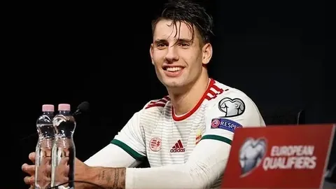 “首战波澜壮阔！王大雷遭遇批评：为球队埋下隐患，这场风波如何平息？”