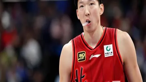 尤文官方：麥肯尼、基耶薩球衣下架，疑暗指转会传闻